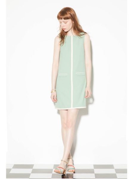 レトロaラインワンピース レディース服 カテゴリ レトロaラインワンピース レディース服 カテゴリ